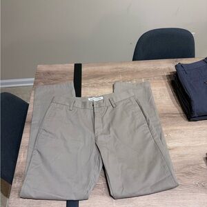 Amazon Essentials Men's Straight-Fit Chino Pants in Light Khaki